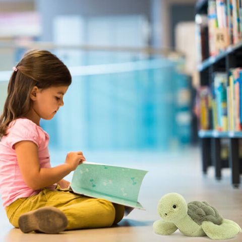 tortue en peluche verte