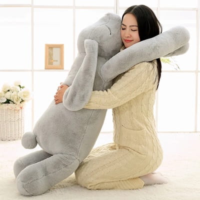 Lapin géant peluche gris