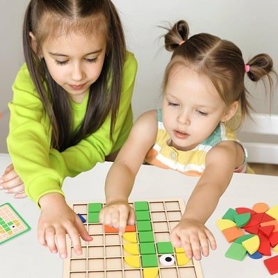 casse-tete-enfant-Montessori