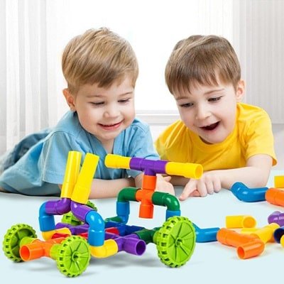 jeu-de-construction-Montessori-assemblage-de-tuyaux-magique