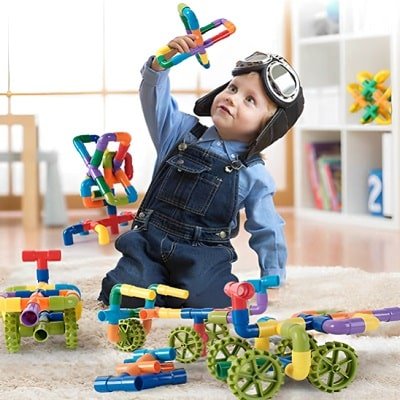 assemblage-de-tuyaux-enfant