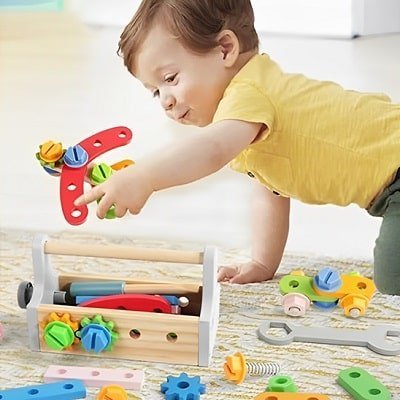jeu-de-construction-Montessori-boite-outils-DIY