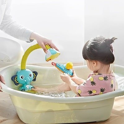 bébé-bain-douche-éléphant