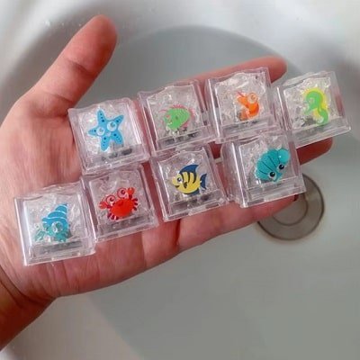 Jouet de bain - Glaçons lumineux DEL - Motif de la mer