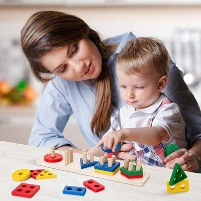 Puzzle en bois Montessori - Apprentissage à un jeune âge