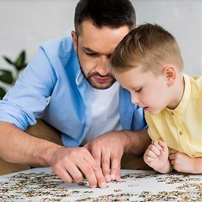 puzzle-enfant-éducation-création-souvenirs-parent