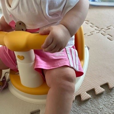 bain-bebe-siege-mains-libres